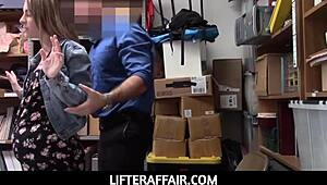 yo, kimmy granger faked pregnant but got banged by officer in office! 😱