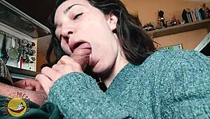 Закуска за Влюбените се превръща в истинско чукане с кур