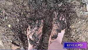 Milf indulges in FOOT FETISH fantasy with sexy soles and toe-sucking.