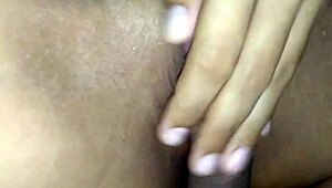 massage rooms mature woman’s hairy pussy gets creampied orgasm