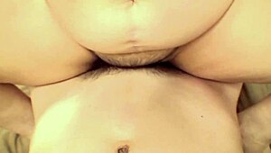 hey, this black-haired japanese stepmom knows all the tricks! 🛁