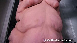 Ssbbw ivy davenport shows big belly jiggle.