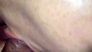 I give a goodnight blowjob to my sexy latina mommy