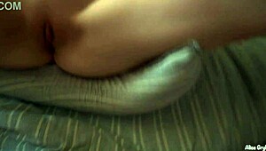 omg, this shy busty teen gets so wet from touch...