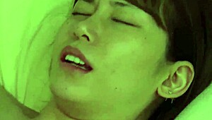 Tonight we compared Yui Kisaragi's stunning makeup and natural bare-faced sex in episode 6.