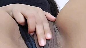 Papai, você curte minha bucetinha, né?