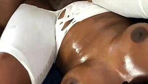 Muscular Babe Screams in Moaning Orgasm During Quickie Sex