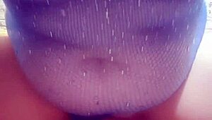 i got my wet pussy squirting with orgasm