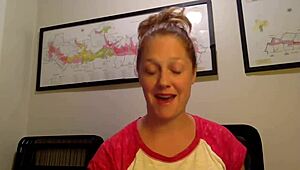 reviewing anal butt plugs, how to use the naughty candy heart ones for assfucking