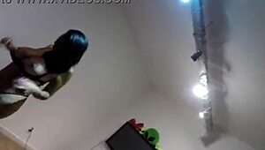 मेरे दोस्त की वाइफ इंतजार करती रही जब तक वह नहीं गया फिर मेरे कॉक पर चढ़ गई