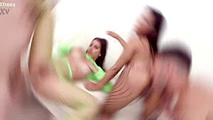 Jessy Jey Takes 2on2 Anal Fisting and Gapes
