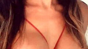 Paloma Veiga showing off her stunning 24cm cock while cumming.