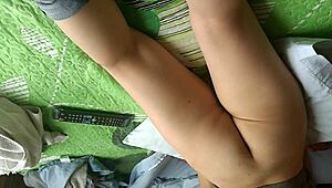 She pays the bet by masturbating