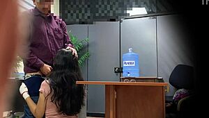 universitaria nataly gets spied on while doing law practices at u catolica 😳