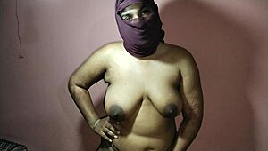 back massage from stepmom with big natural tits 😍