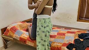 wow, my friend’s hot girlfriend spreads legs begging for cum inside daily