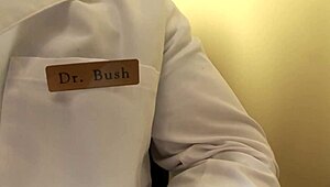 uhh, super hot asian babe got me goin...