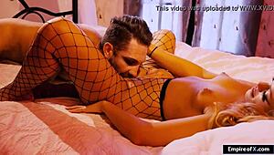 Guy Fucks Girlfriend In Cosplay With Monster Cock