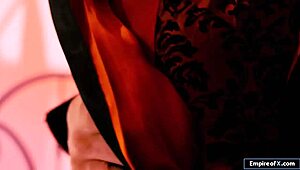 Guy Fucks Girlfriend In Cosplay With Monster Cock