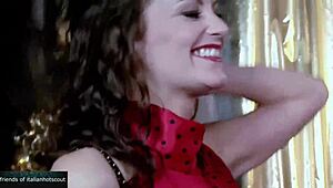 I am part of this beautiful threesome where two sluts make a male with a big cock enjoy.