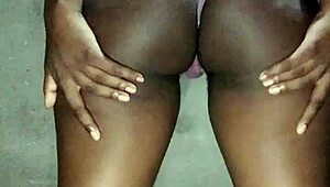 thick ebony big ass get fucked hard by black cock