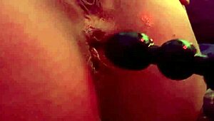 i'm taking my new toy up my ass till i cums, oh god!