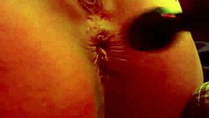 i'm taking my new toy up my ass till i cums, oh god!