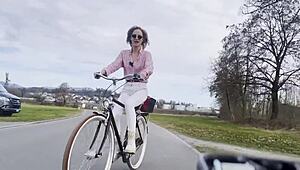 Miss Daisy Diamond Bikes Outdoors