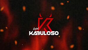 ELA VEIA DAR UMA MAMADA NO PAU GRANDE A SAFADA QUER LEITE DIRETO DA FONTE