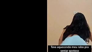 Prostitute twerks big ass in tight shorts