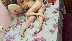 novinha gets eaten by old hairy bodybuilder in lingerie 😈