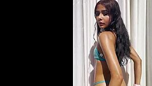 Veronica Gonzales, tiny 18+ Latina, takes it deep in first casting