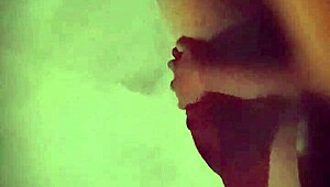 Loveandreiss - Honey Im Horny