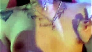 bien puta la pendeja 😏