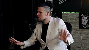 Massage Therapist Explains Female Body Knowledge