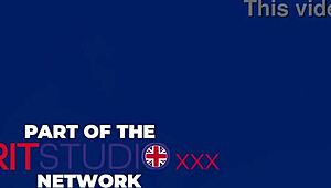 watch this voyeur couple having sex in airbnb for first time