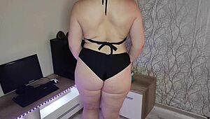 Bikini try-on haul with pawg teen showing fat ass in bath