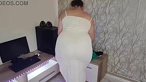 Bikini try-on haul with pawg teen showing fat ass in bath