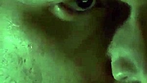 betty cheats on bruce with david in hulk 2003 parody 😏