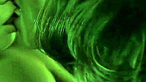 Kat Kissランジェリーでモノ扱いされたがって疼く