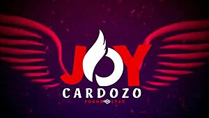 Boat Trip Turns Into Live Voyeur Show