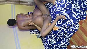 i'm havin intense cowridin anal play wit my fav model