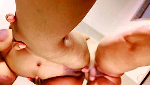 Uttaran20 - Malá milf deepthroatuje a treská tvrdo