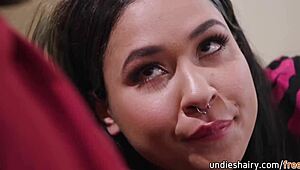 Неподстриган