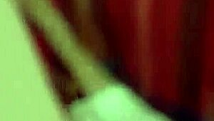 uhh, can't stop watchin this heeled brit finger herself...