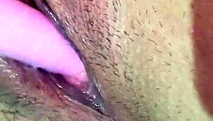 Watch this naughty girl orgasm 😍 homemade masturbation.