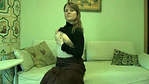 Teacher's pussy play after classes