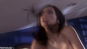 Brunette sex kitten Tristan Kingsley gets intensely covered in cum after big dick fuck