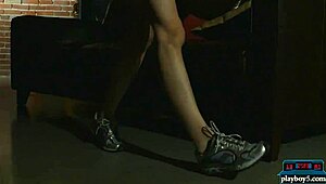 milf babe showing big tits