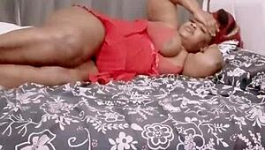 Amateurs Explore Tight Pussy In Homemade Fun